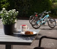 Kleines Fr&uuml;hst&uuml;ck an der frischen Luft