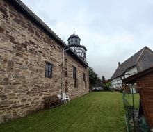 Aussenansicht der Kirche in Hofgeismar-Huemme Aussenansicht der Kirche in Hofgeismar-Huemme