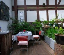 Terrasse zur Fewo Beim Bildhauer Karl F. Trendelburg-Sielen